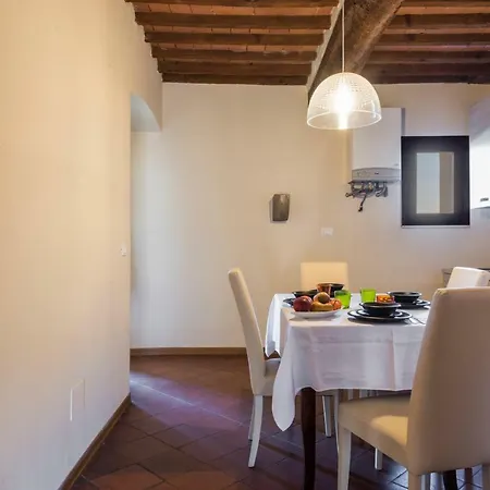 Arco Antico Apartment *