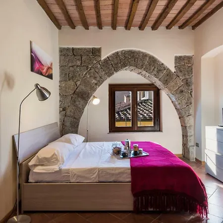 Arco Antico * Piza