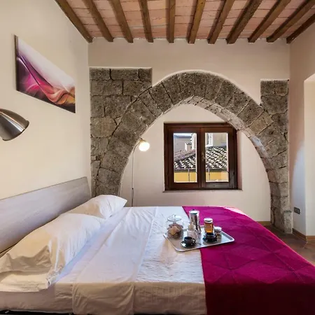 Arco Antico * Piza